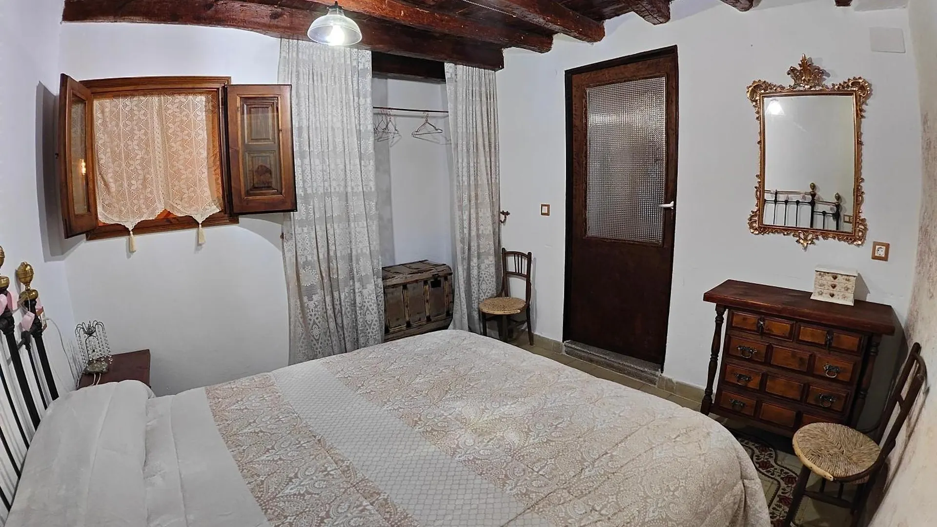 Apartamentos Casa Nino Montefrio