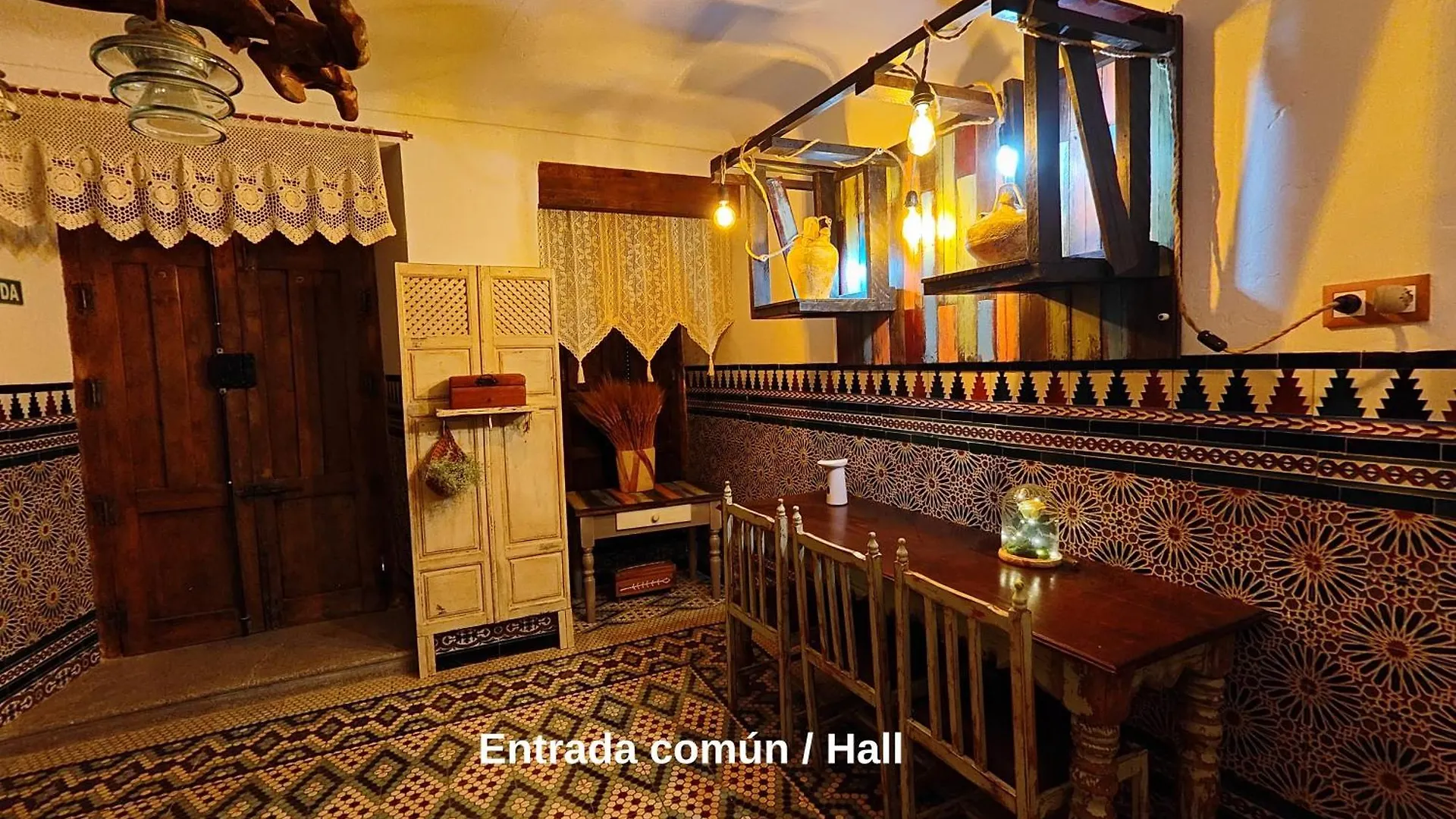Apartamentos Casa Nino Montefrio 0*,  Spain